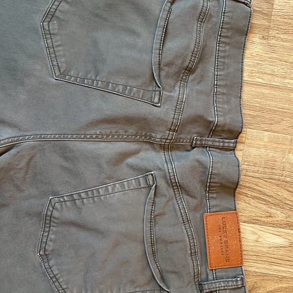 Men’s Lucky pants size 36x32 - Picture 10 of 10